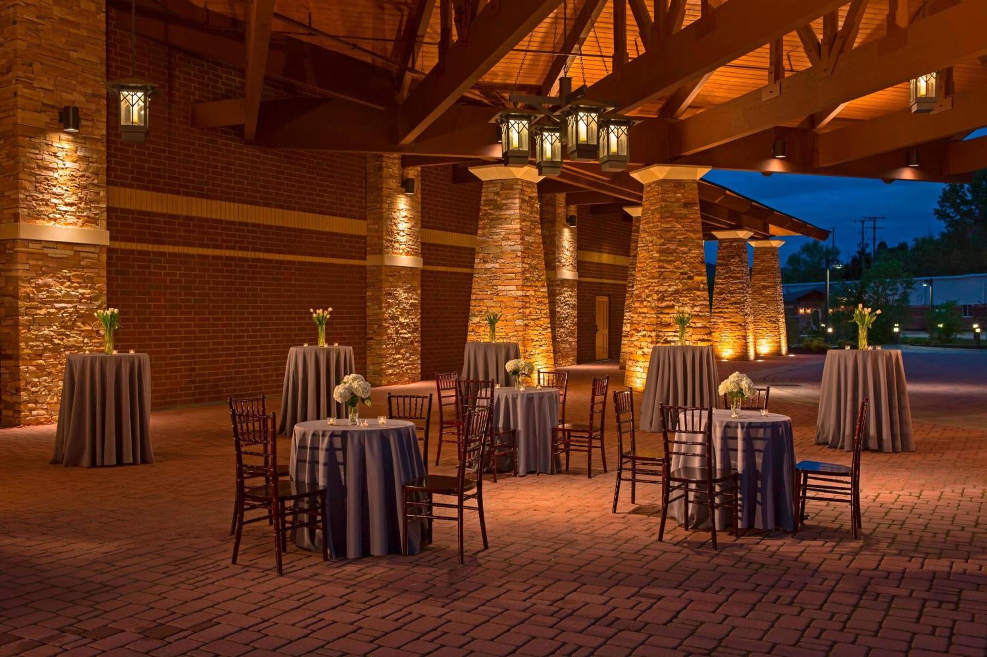 Meadowview Marriott Conference And Convention Center Resort