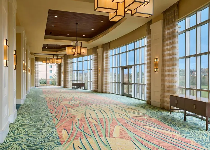 Meadowview Marriott Conference Resort And Convention Center