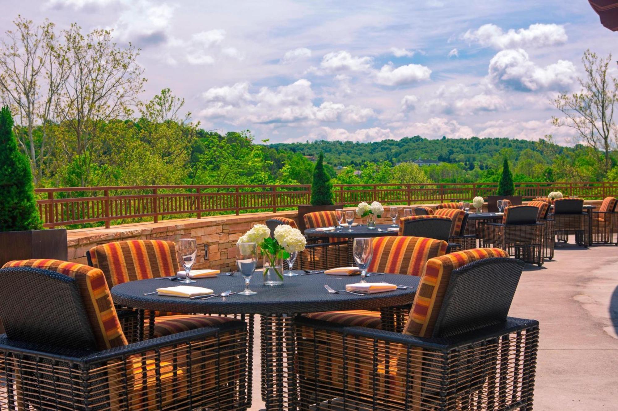 Resort Meadowview Marriott Conference And Convention Center